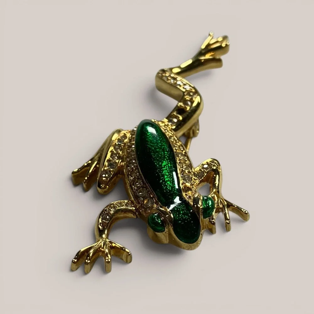 Vintage Frog Brooch Green Enamel Rhinestone Gold Tone Frog Pin Figural‎ Jewelry